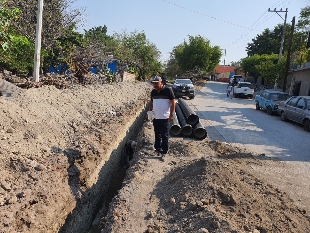 REHABILITACIÓN DE DRENAJE EN AMADOR SALAZAR.